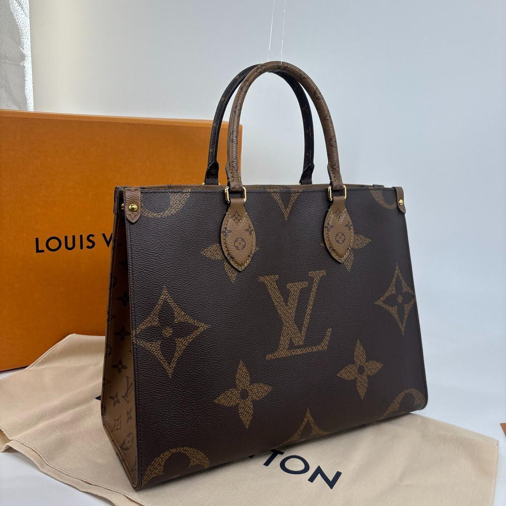 Louis Vuitton Monogram On The Go MM Giant Tote — view 3