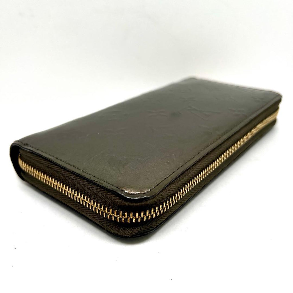 Louis Vuitton Monogram Vernis Zippy Wallet — view 9