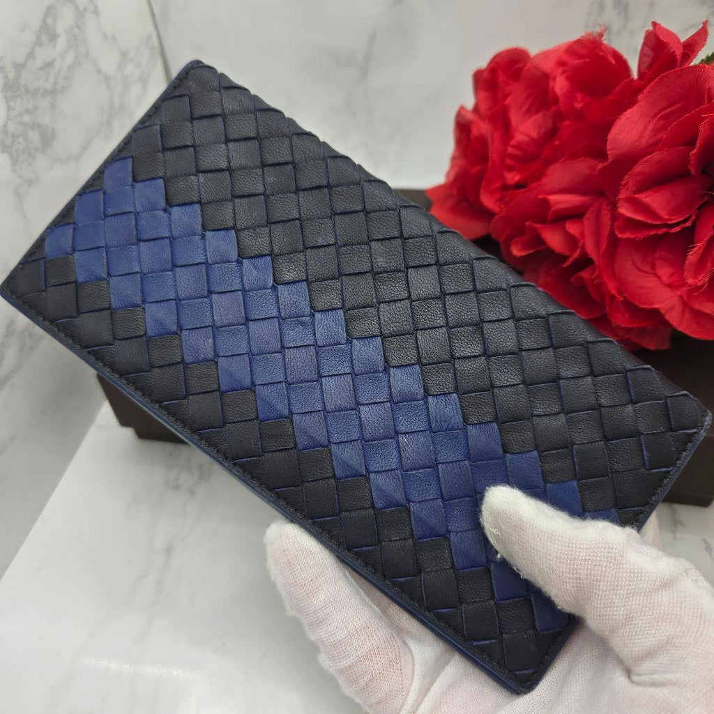 Bottega Veneta Intrecciato Billfold Wallet Blue — view 3