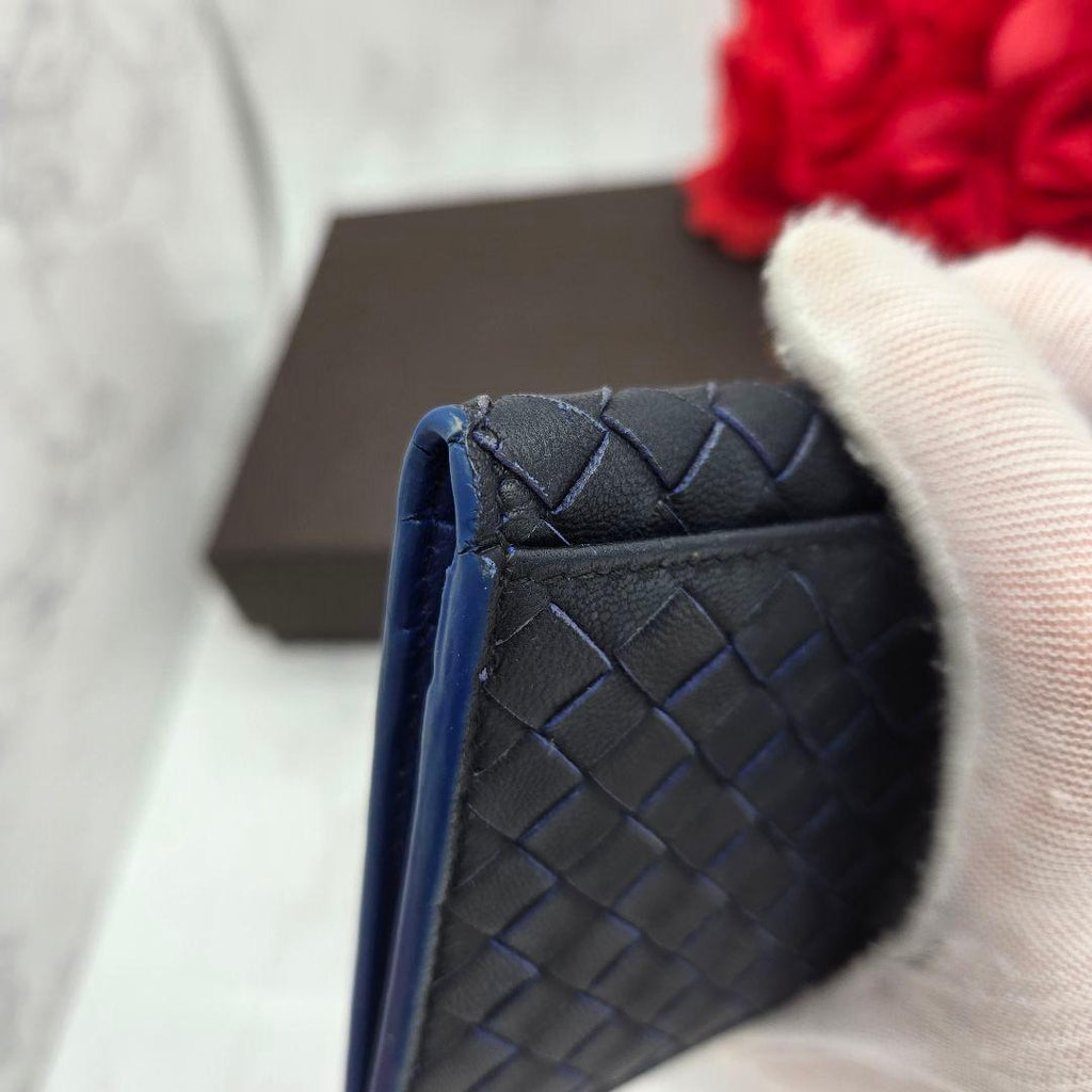 Bottega Veneta Intrecciato Billfold Wallet Blue — view 6