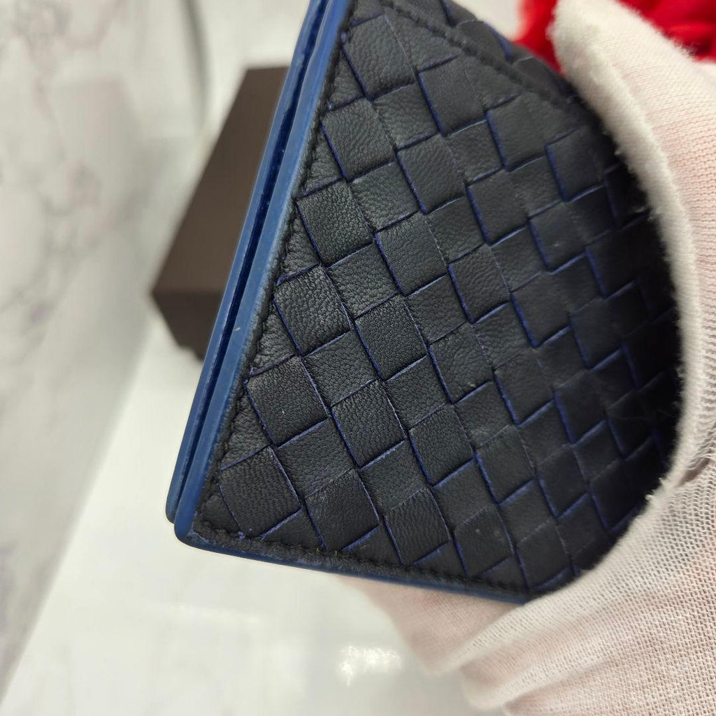 Bottega Veneta Intrecciato Billfold Wallet Blue — view 7