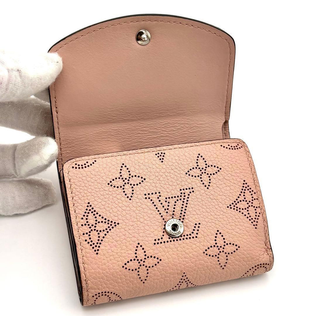 Louis Vuitton Portefeuille Iris XS Monogram Mahina Pink Wallet — view 3