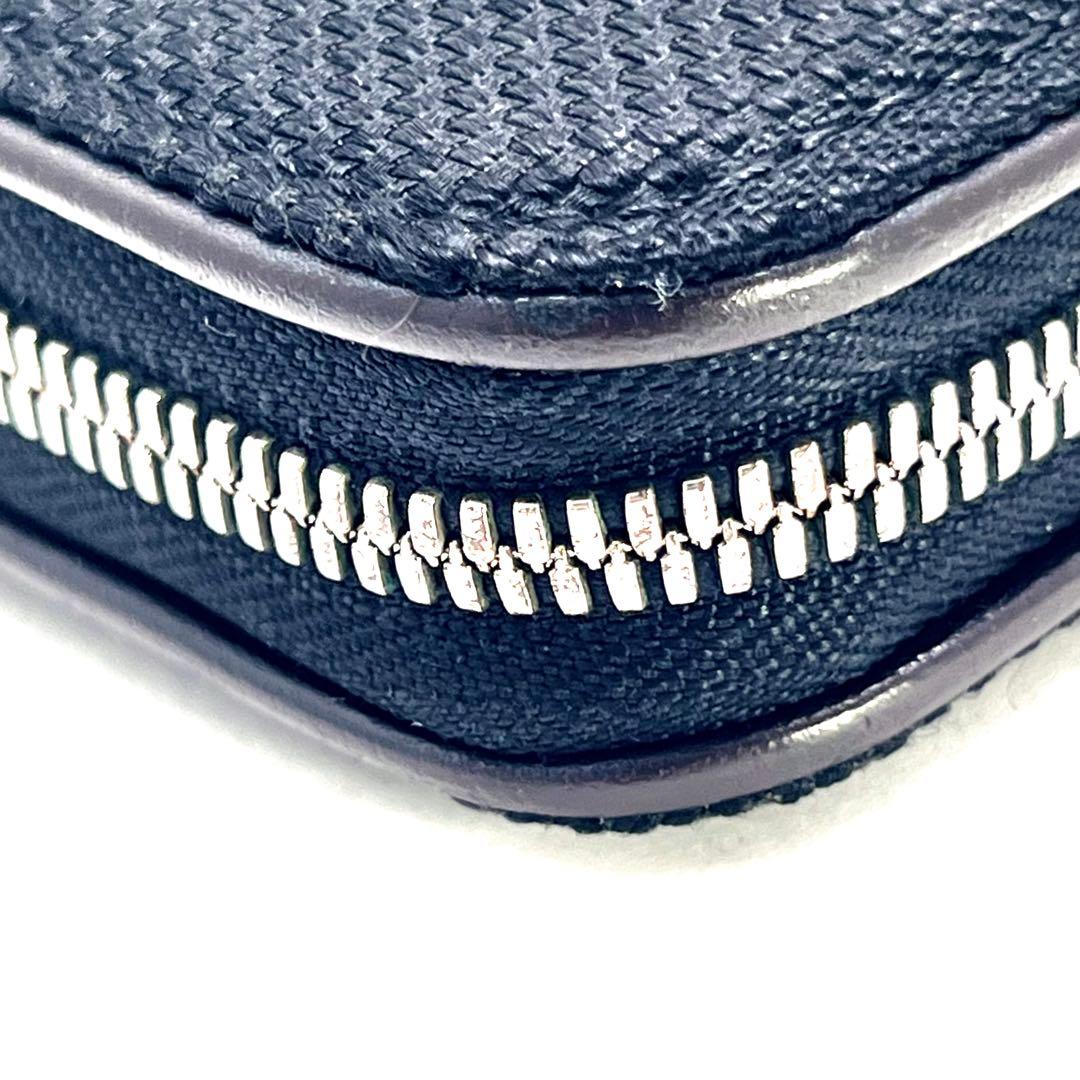 Louis Vuitton Portefeuille Longippe Zippy Wallet — view 9