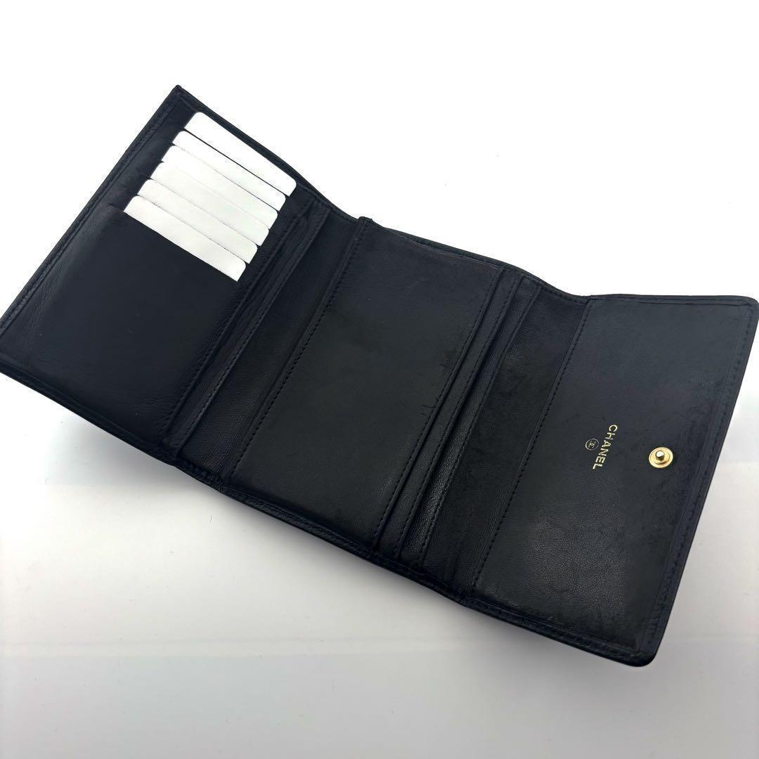 Chanel Wallet Coco Stitch Caviar Trifold — view 5