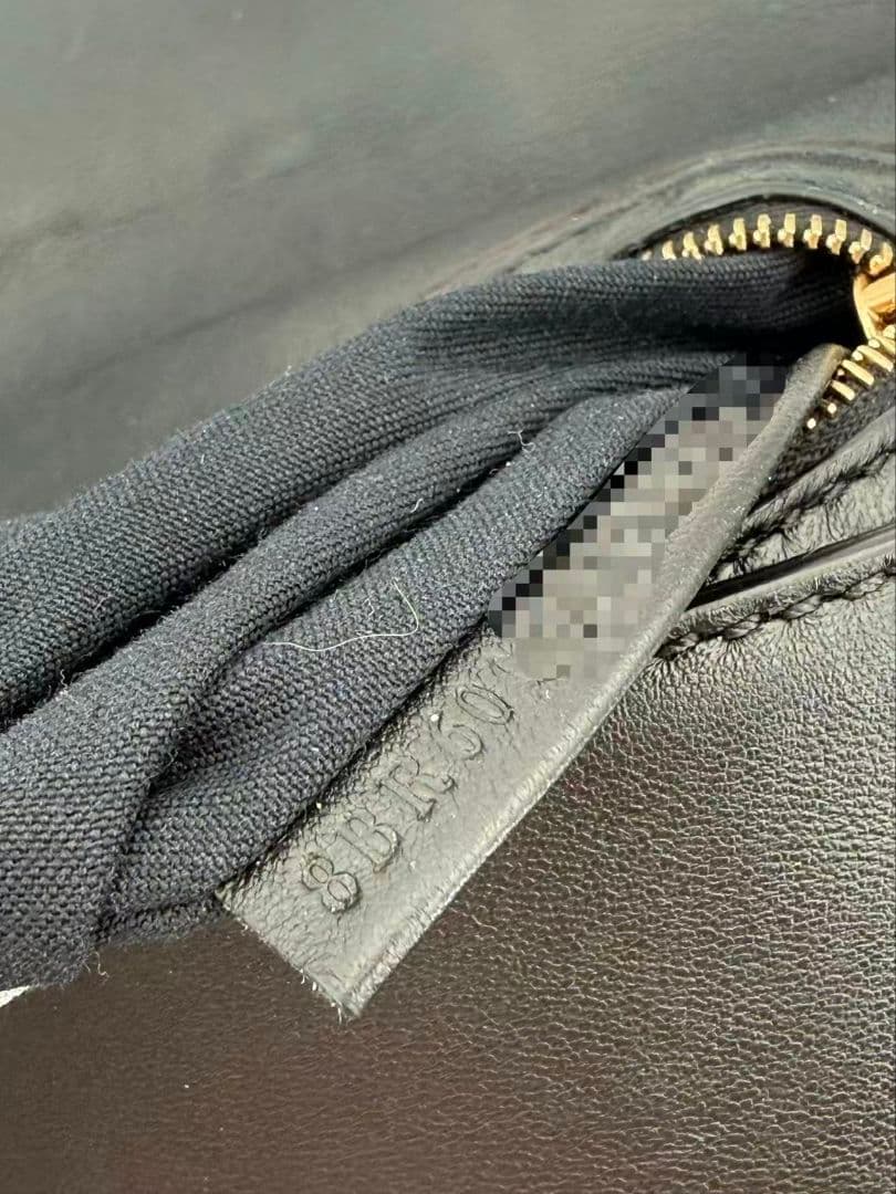 Fendi Fringe Baguette Shoulder Bag Black — view 8