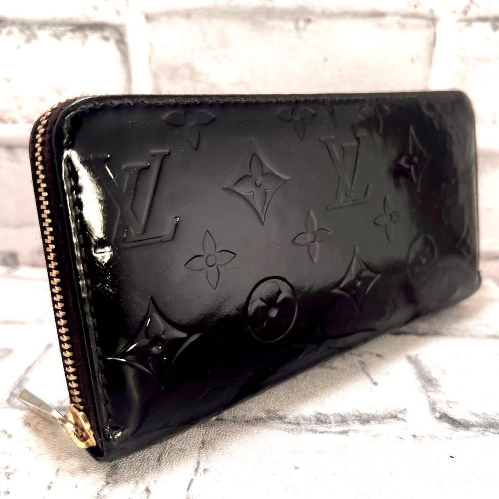 Louis Vuitton Vernis Amarante Zippy Wallet Monogram