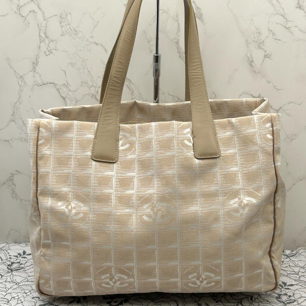 Chanel New Travel Line Tote MM — view 2