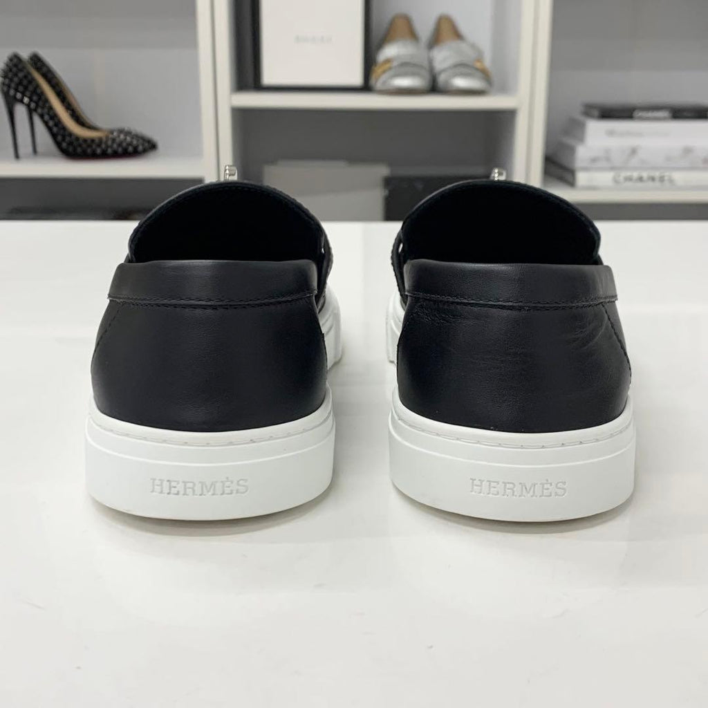 Hermes Game Leather Kelly Slip Ons Black Heel — view 5