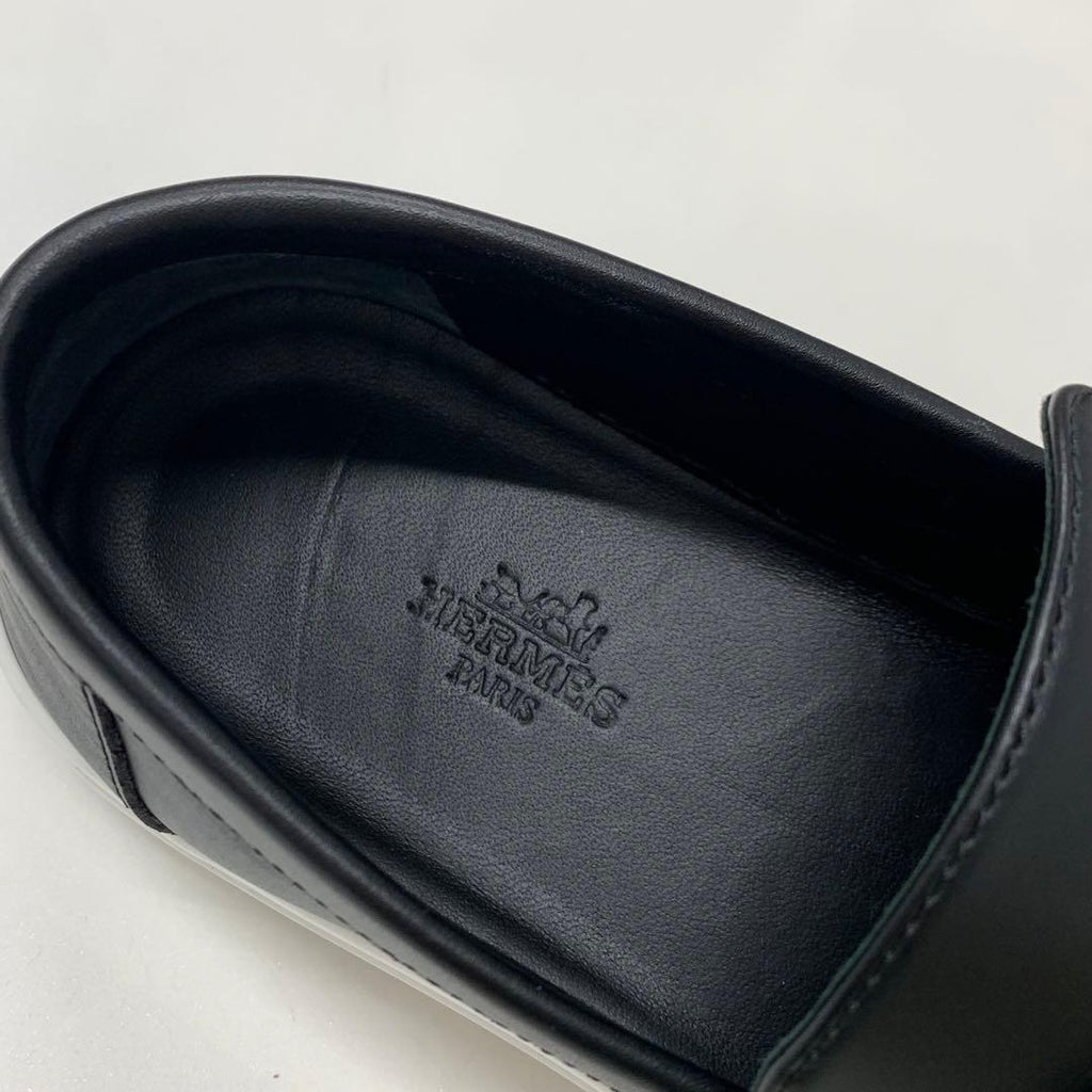 Hermes Game Leather Kelly Slip Ons Black Heel — view 7