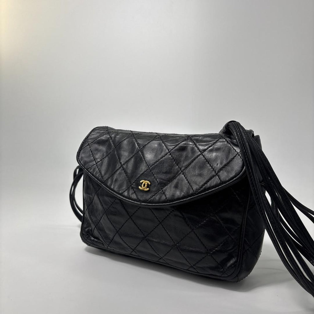 Chanel Super Lambskin Quilted Shoulder Bag Seal — view 2
