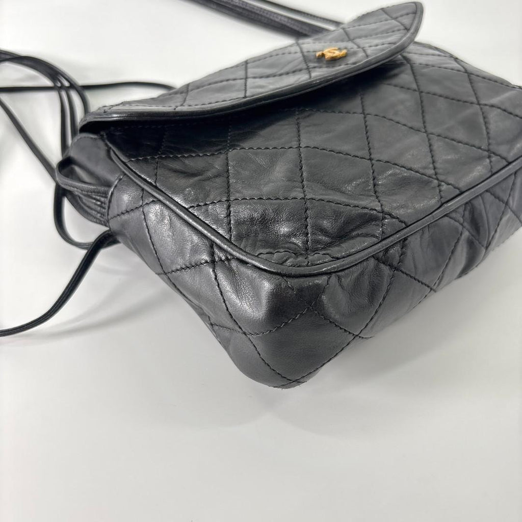 Chanel Super Lambskin Quilted Shoulder Bag Seal — view 5