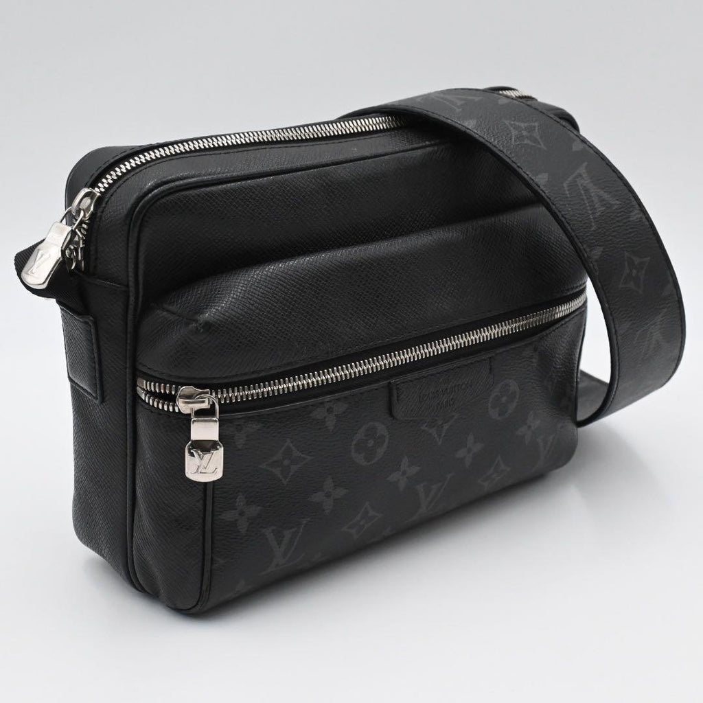 Louis Vuitton Taigarama Outdoor Messenger Shoulder Bag