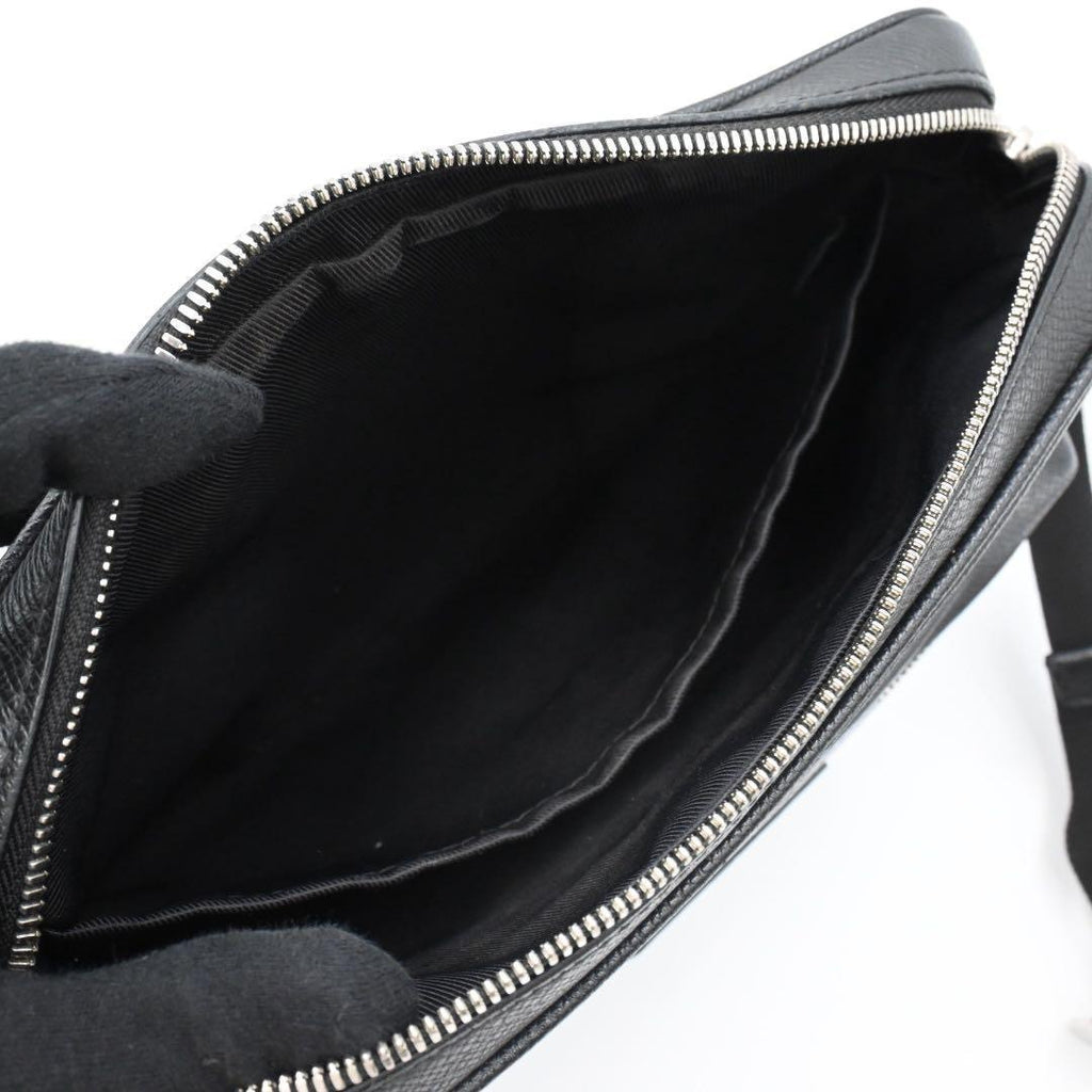 Louis Vuitton Taigarama Outdoor Messenger Shoulder Bag — view 5