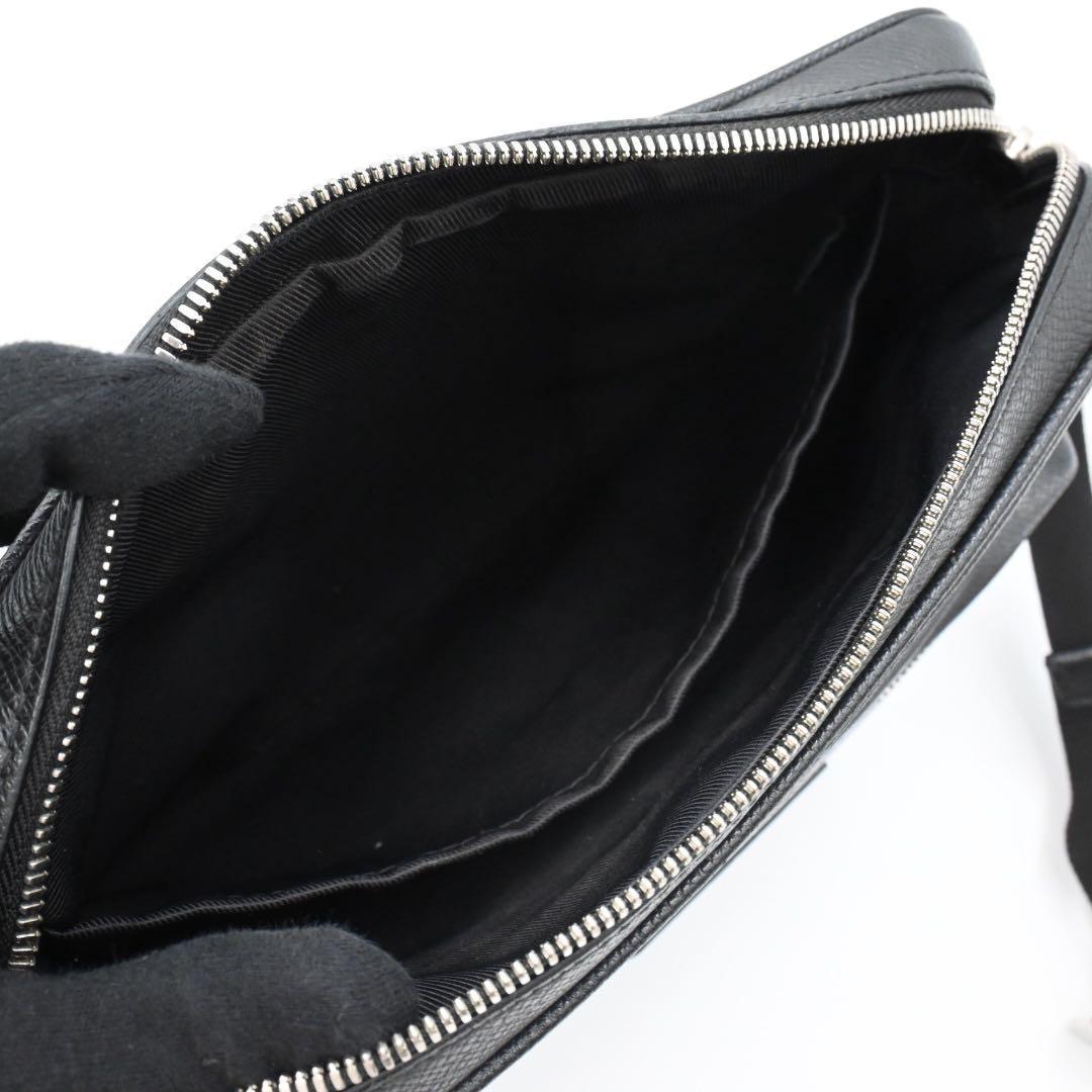 Louis Vuitton Taigarama Outdoor Messenger Shoulder Bag — view 5