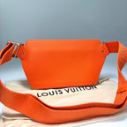 Louis Vuitton LV Aerogram Bum Bag Leather — view 4