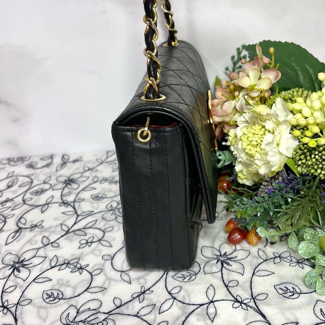 Chanel Vintage CC Logo Quilted Chain Shoulder — view 8