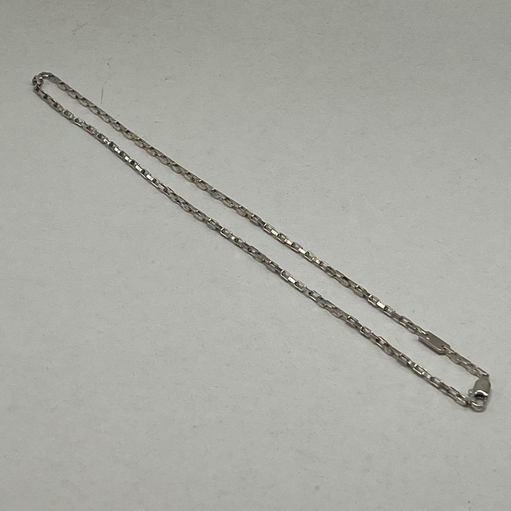 Gucci Venetian Chain Necklace 42 — view 2