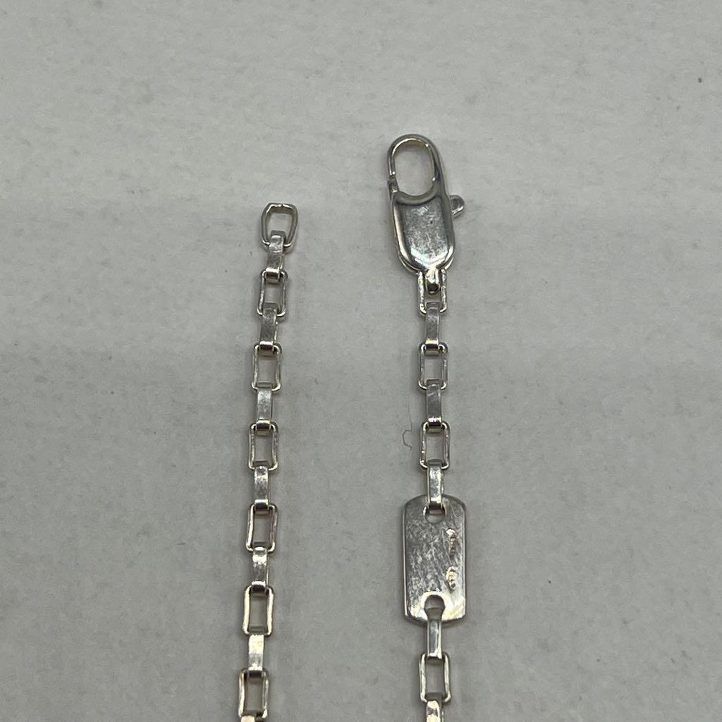Gucci Venetian Chain Necklace 42 — view 3