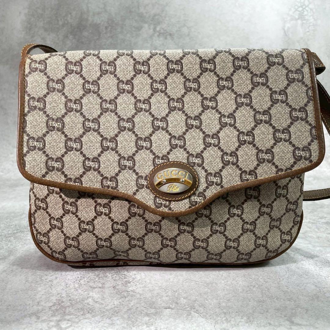 Gucci GG Shoulder Bag Brown Beige Leather Logo — view 2