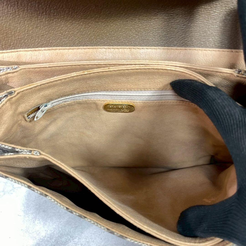 Gucci GG Shoulder Bag Brown Beige Leather Logo — view 4