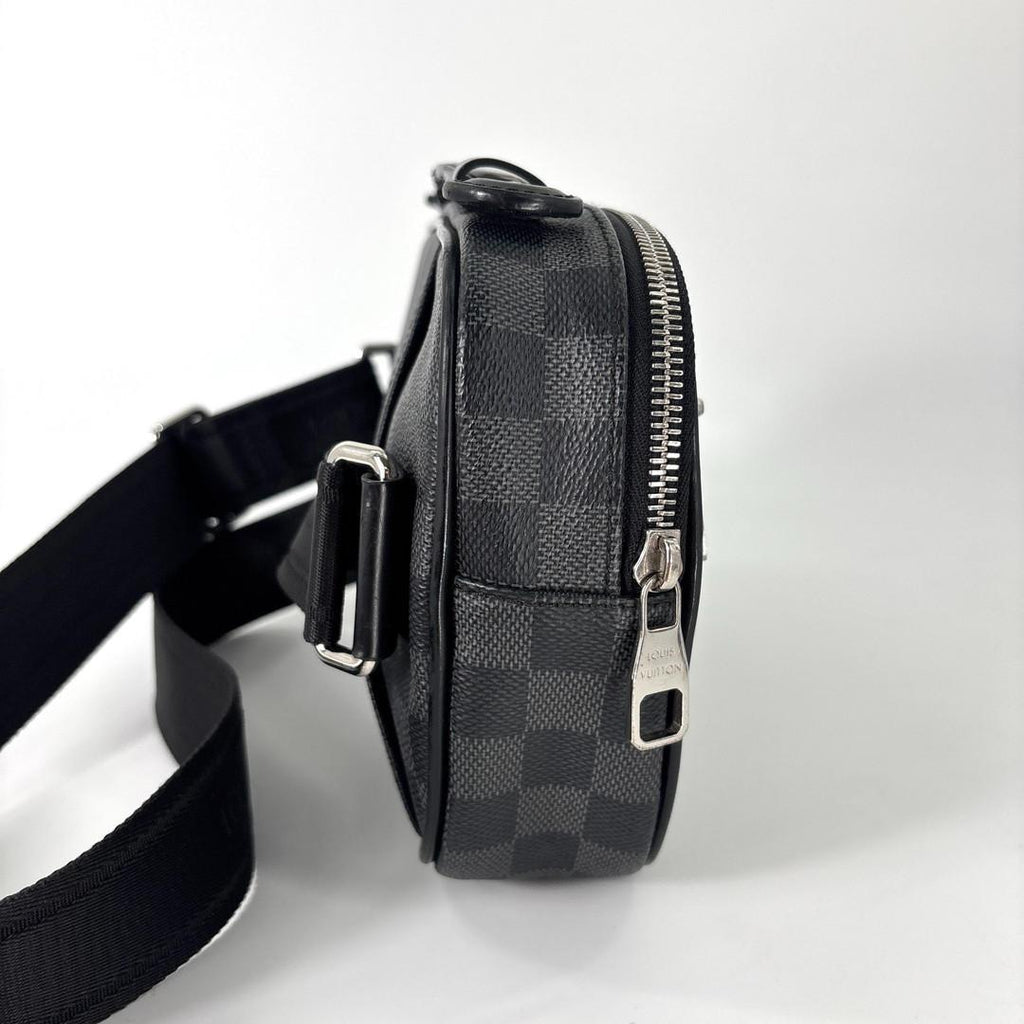 Louis Vuitton Super Damier Graphite Ambler Belt — view 4