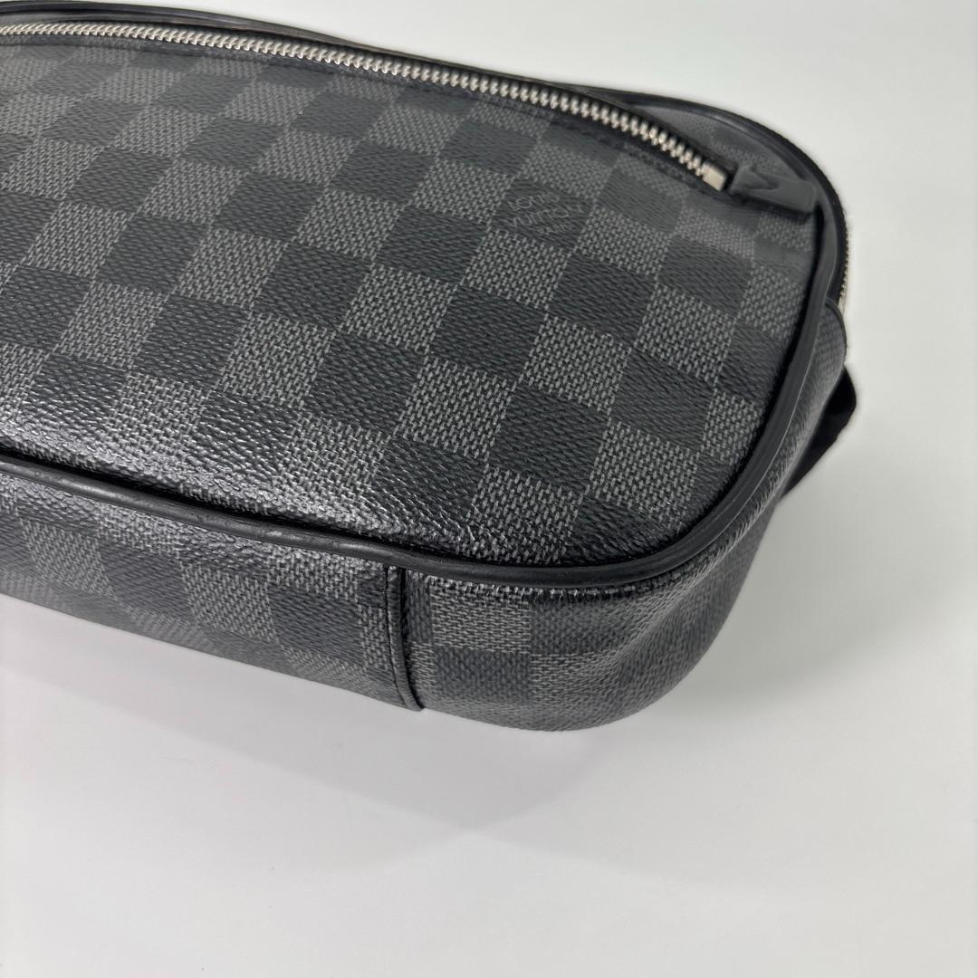 Louis Vuitton Super Damier Graphite Ambler Belt — view 9