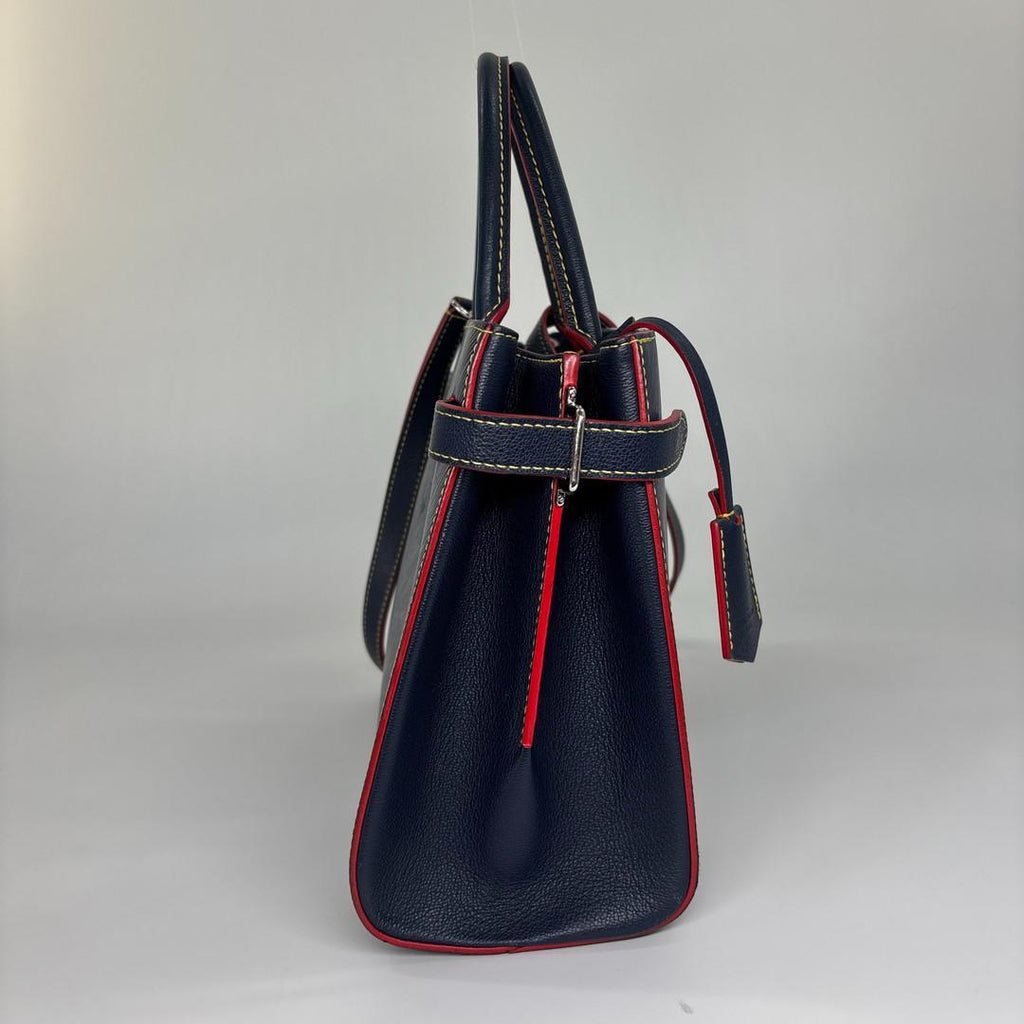 Louis Vuitton Epi Twist Tote Handbag 2-Way — view 4