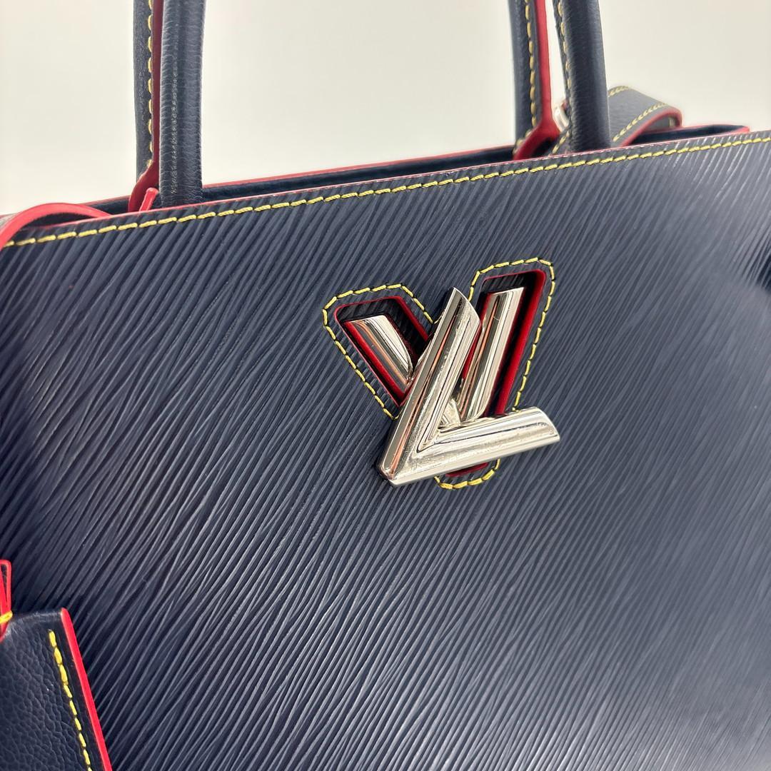 Louis Vuitton Epi Twist Tote Handbag 2-Way — view 7