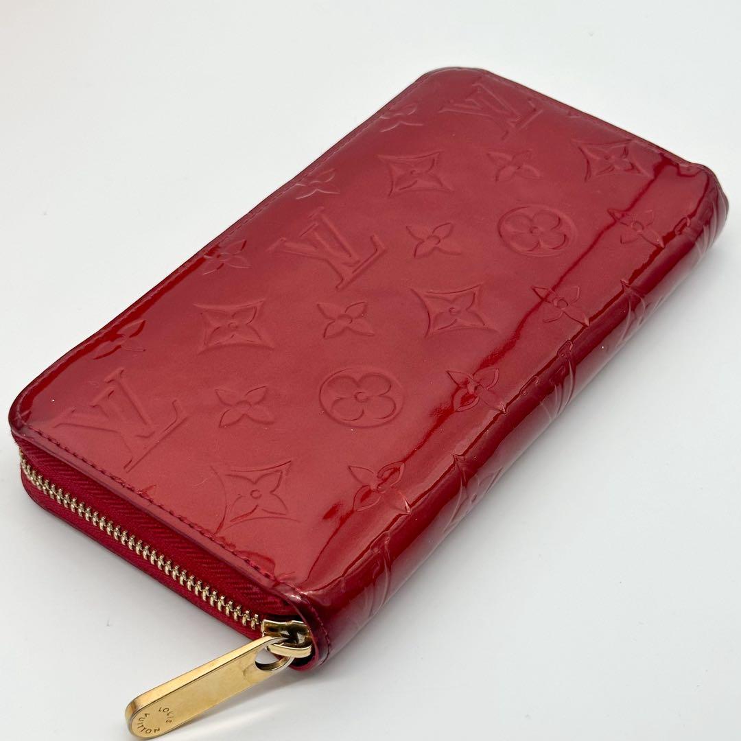 Louis Vuitton Zippy Wallet Vernis Monogram Red Round — view 4