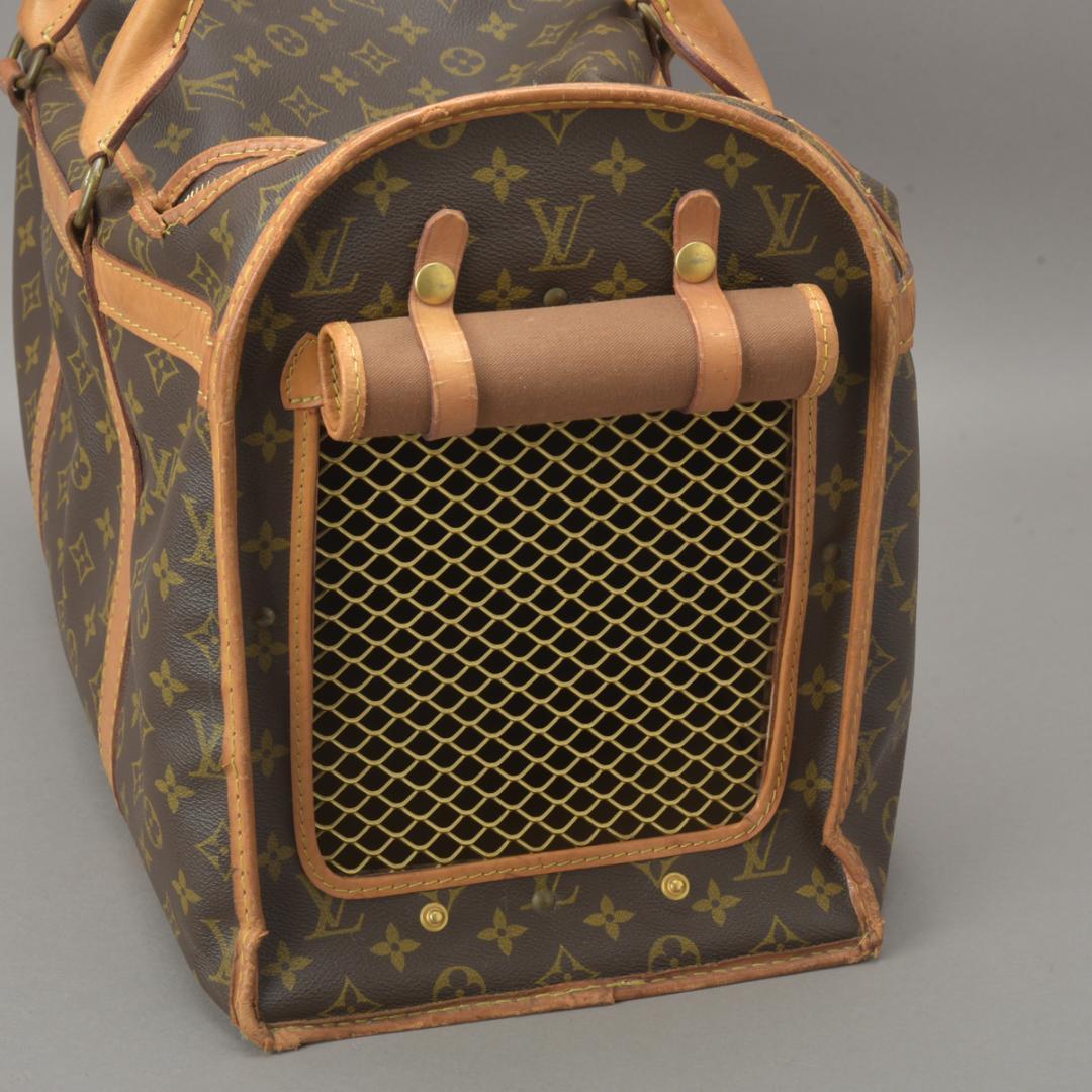 Louis Vuitton Sac Pet Travel
