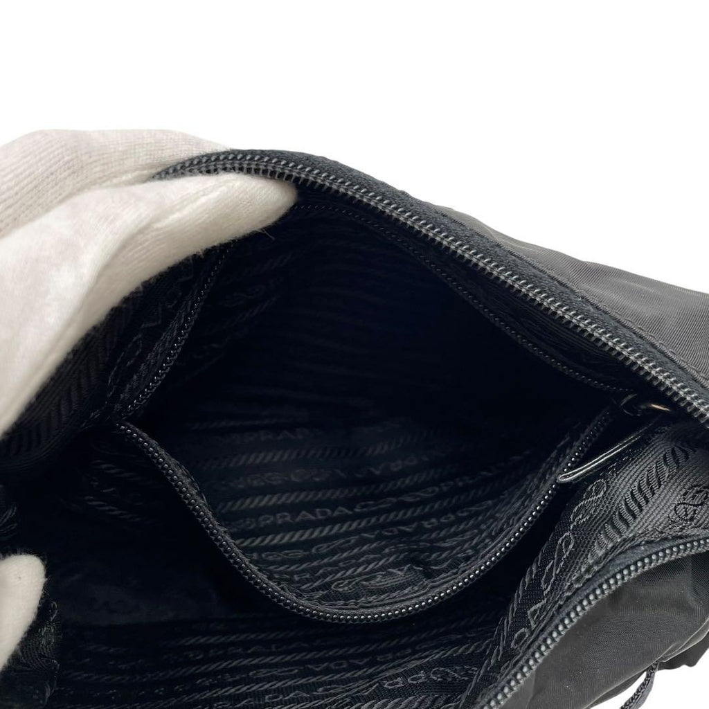 Prada Nylon x leather Shoulder Bag Triangle Plate Logo Black — view 8