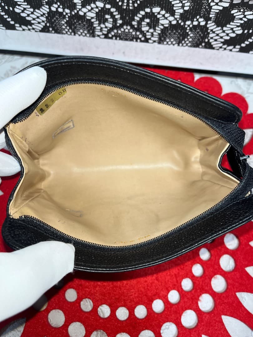 Chanel Caviar Leather Pouch Vanity — view 7