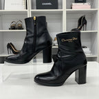 Dior D-town Leather Logo Short Boots Black — view 2