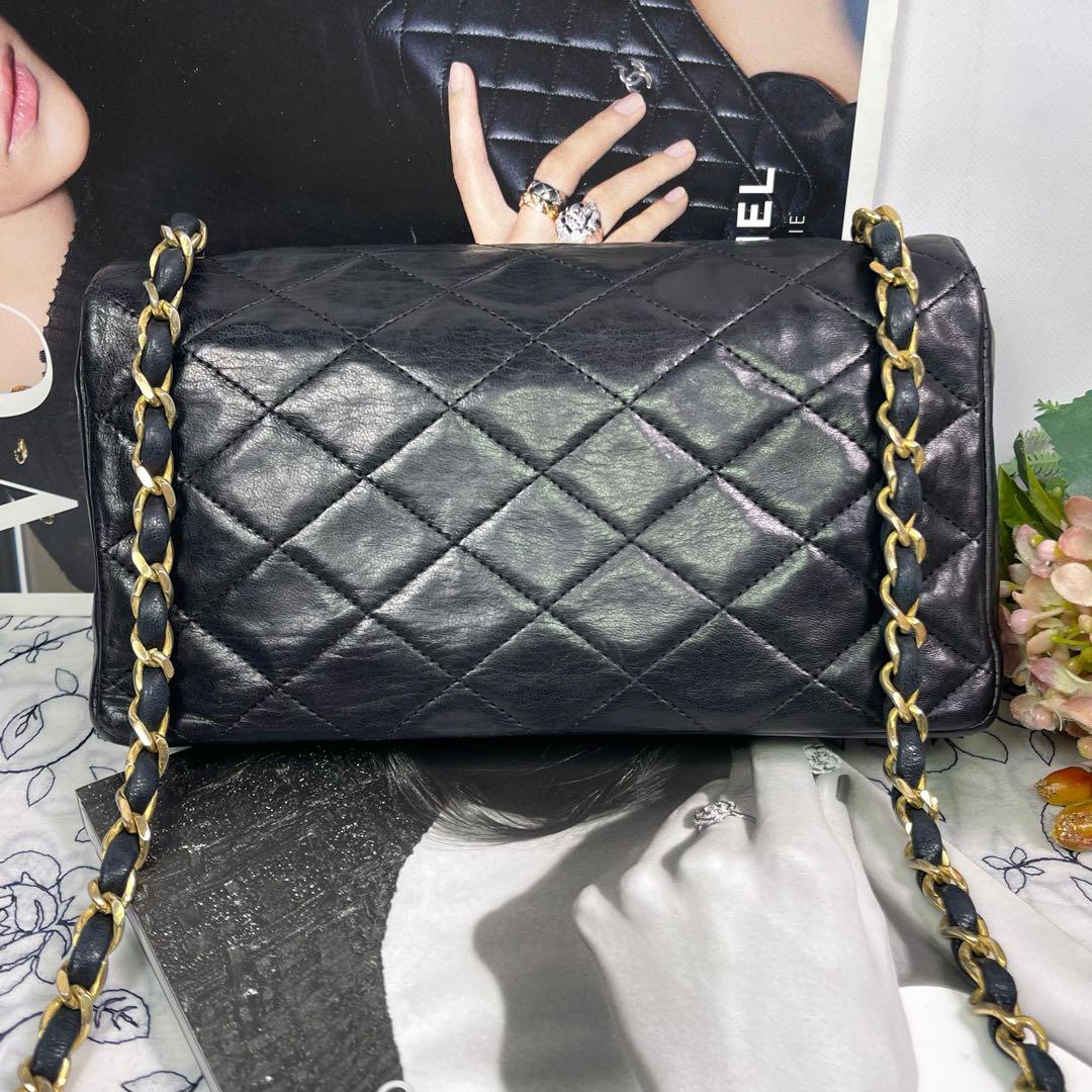 Chanel Vintage CC Logo Quilted Chain Shoulder — view 3