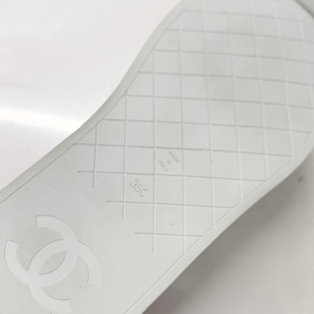 Chanel CC Logo Leather Thong Sandals White — view 8
