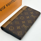 Louis Vuitton Portefeuille Sarah Reverse Giant Wallet — view 5