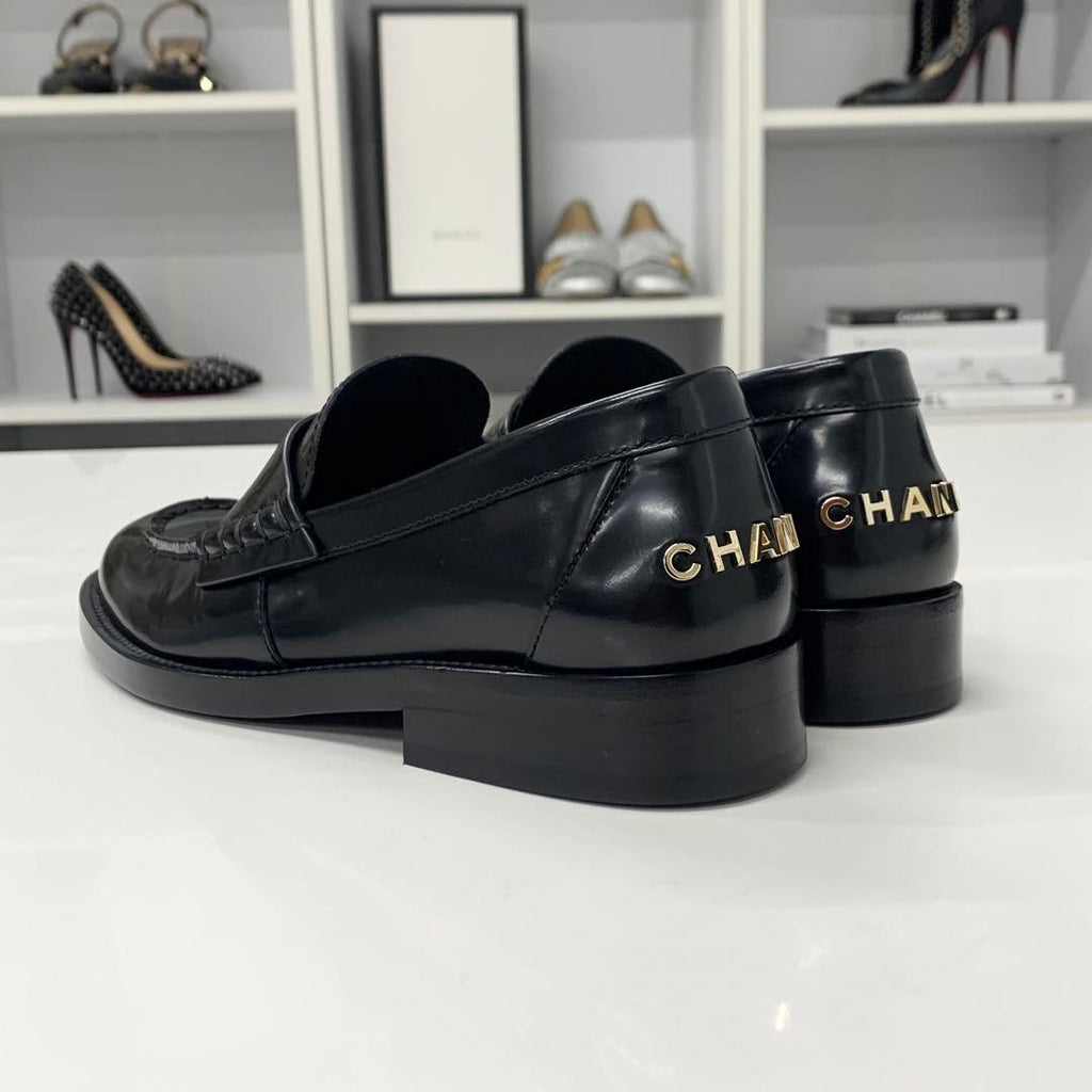Chanel Logo Leather Loafers Black — view 4