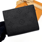 Louis Vuitton Mahina Portefeuille Iris Compact Noir Wallet — view 2