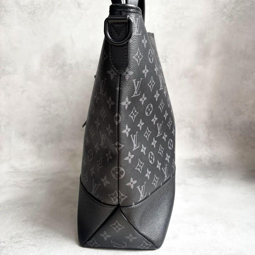 Louis Vuitton Eclipse Saumur — view 4
