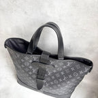 Louis Vuitton Eclipse Saumur — view 8