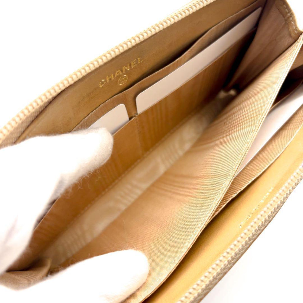 Chanel Wallet Coco Stitch Round — view 5