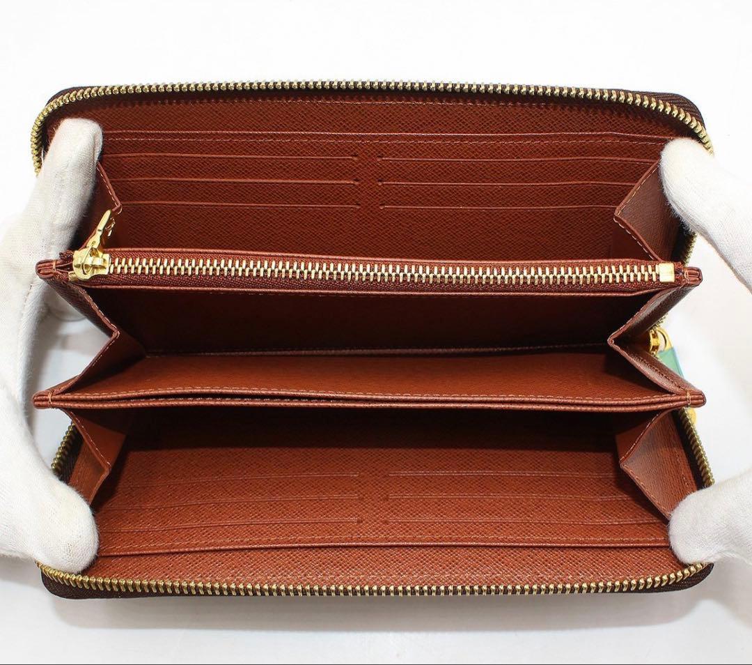 Louis Vuitton Monogram Zippy Wallet — view 6