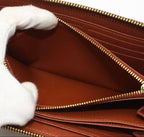 Louis Vuitton Monogram Zippy Wallet — view 7