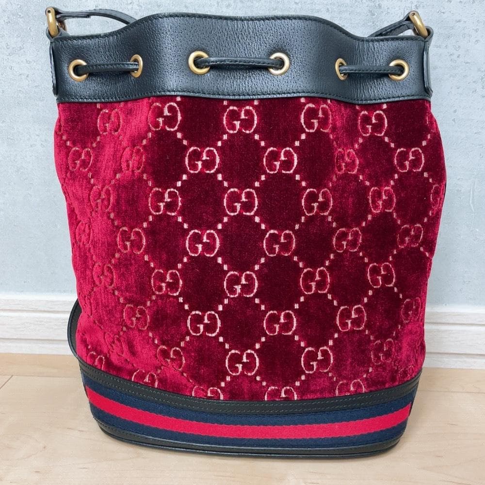 Gucci GG Velvet Drawstring Bucket Shoulder Bag — view 3