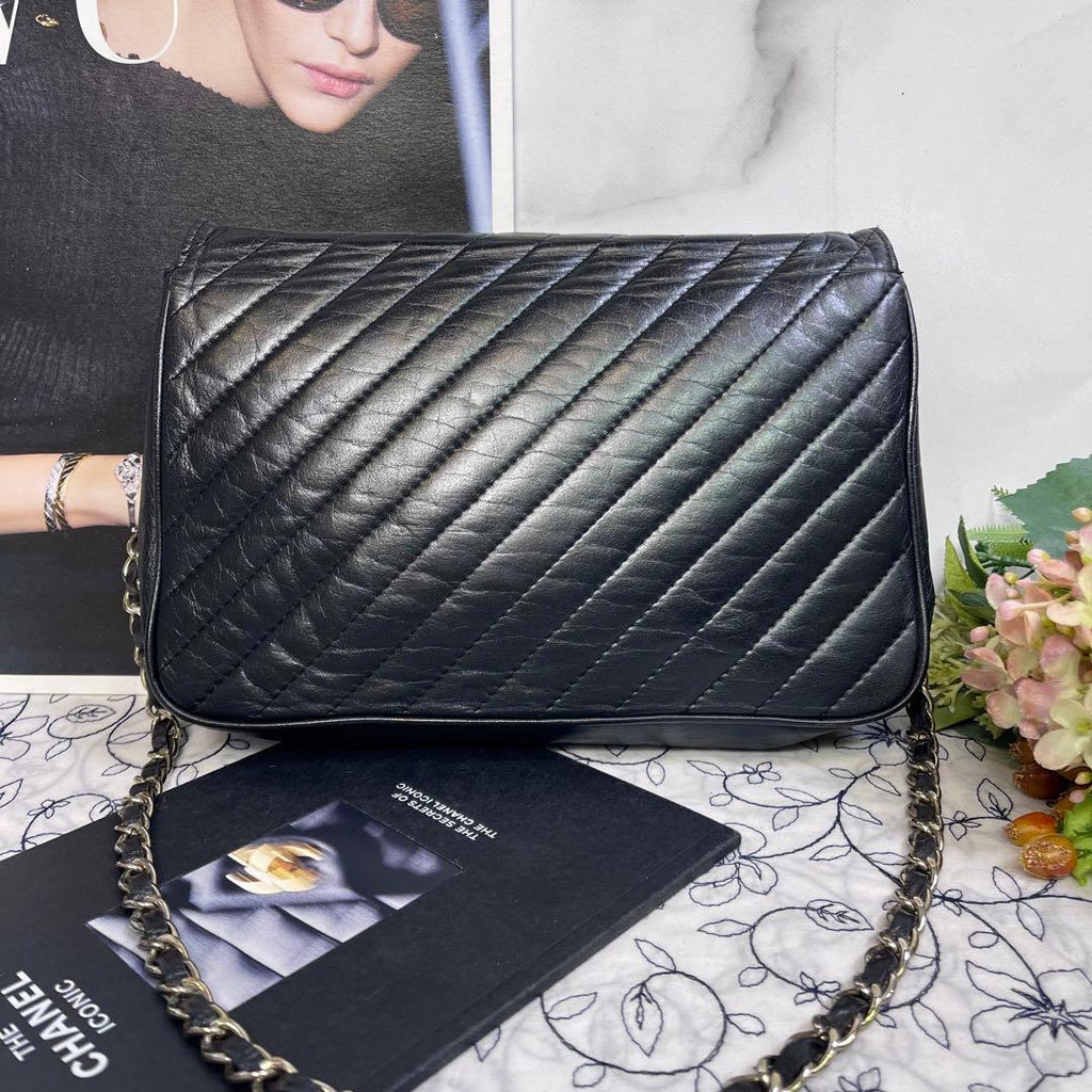 Chanel Mademoiselle Shoulder Bag Black Gold — view 3