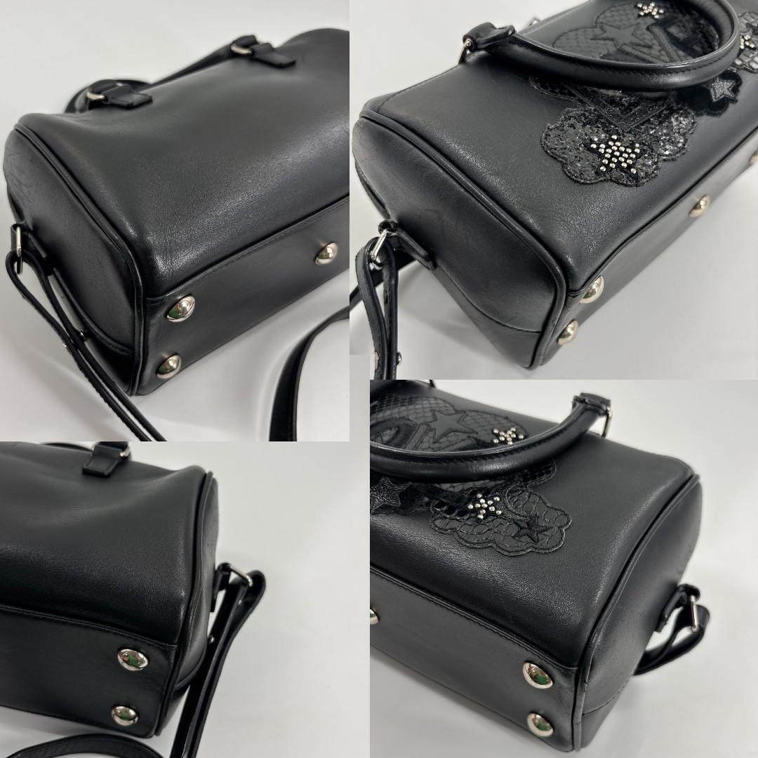 Saint Laurent Baby Duffle Handbag Black — view 8