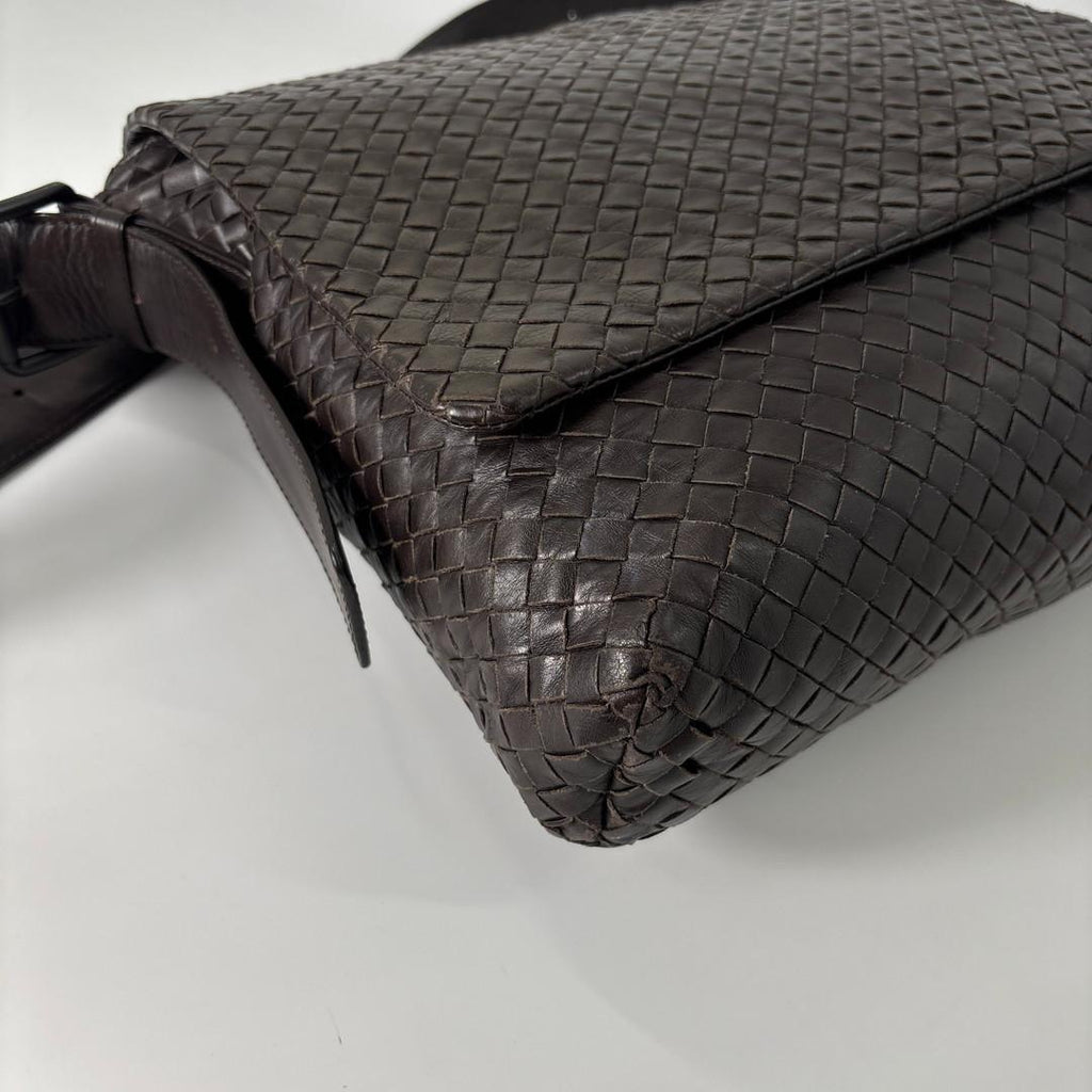 Bottega Veneta Super Intrecciato Shoulder — view 6