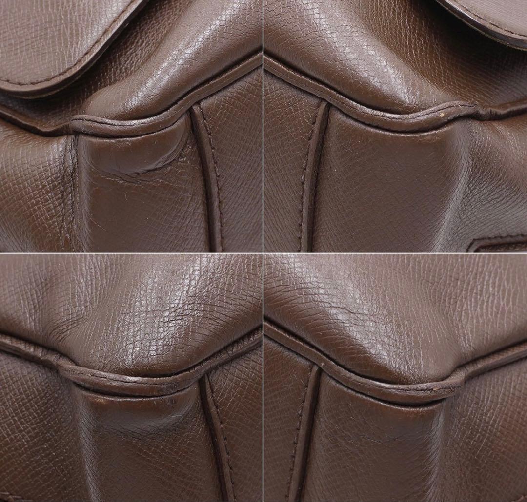 Louis Vuitton Taiga Roman Messenger — view 6