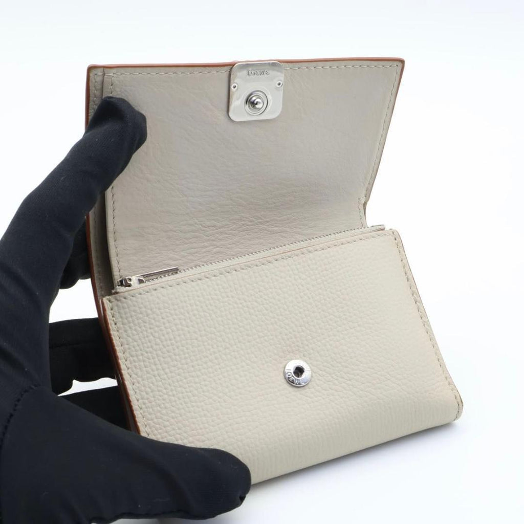Loewe Trifold Wallet Anagram Beige — view 2