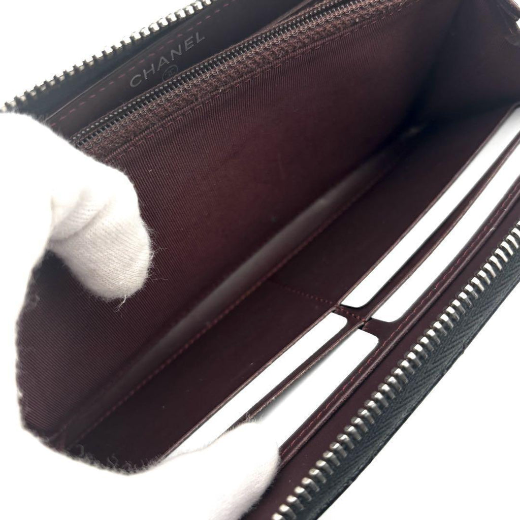Chanel Wallet Quilted Zip Around Caviar — view 9